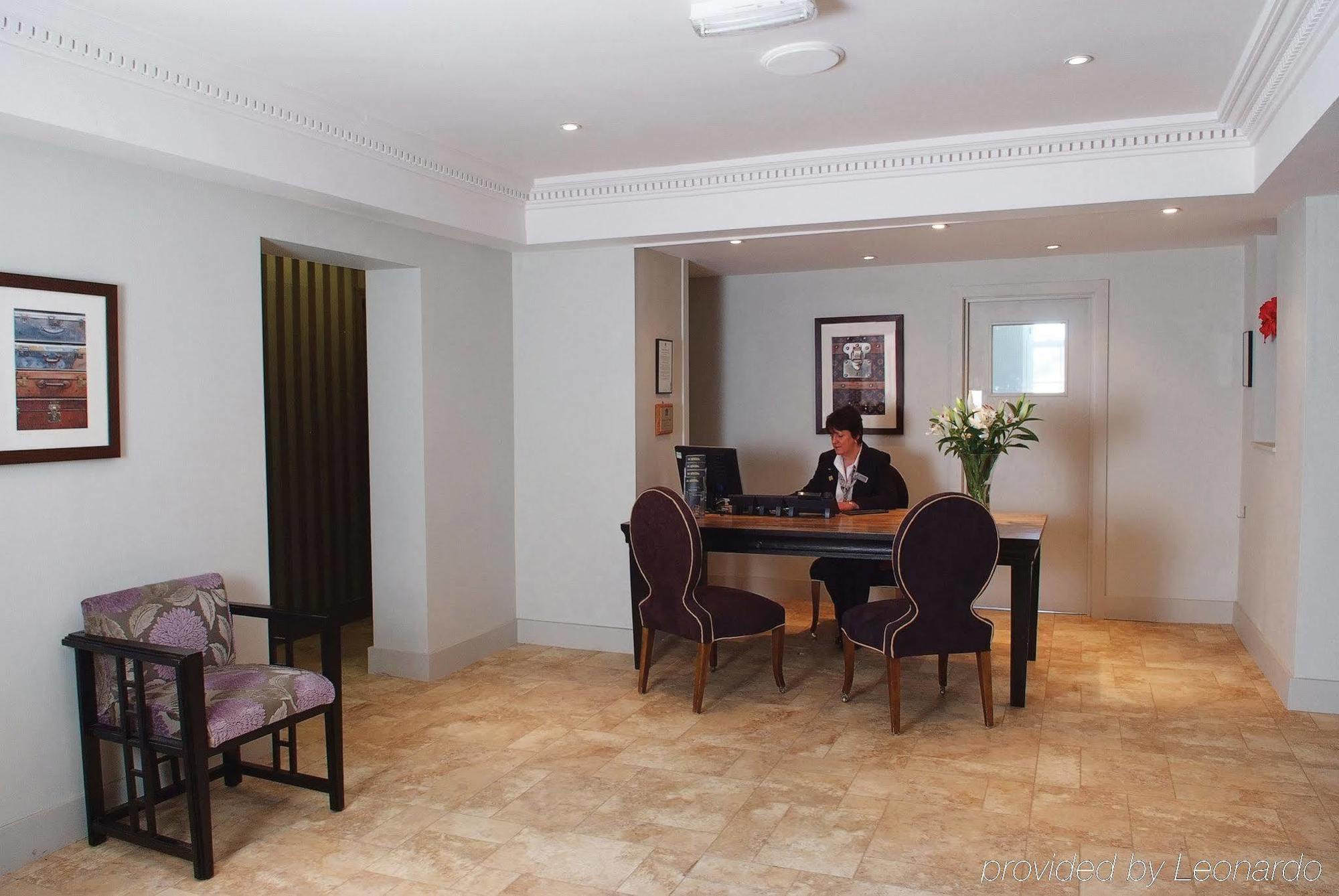 Honest Lawyer Hotel Durham Interior photo