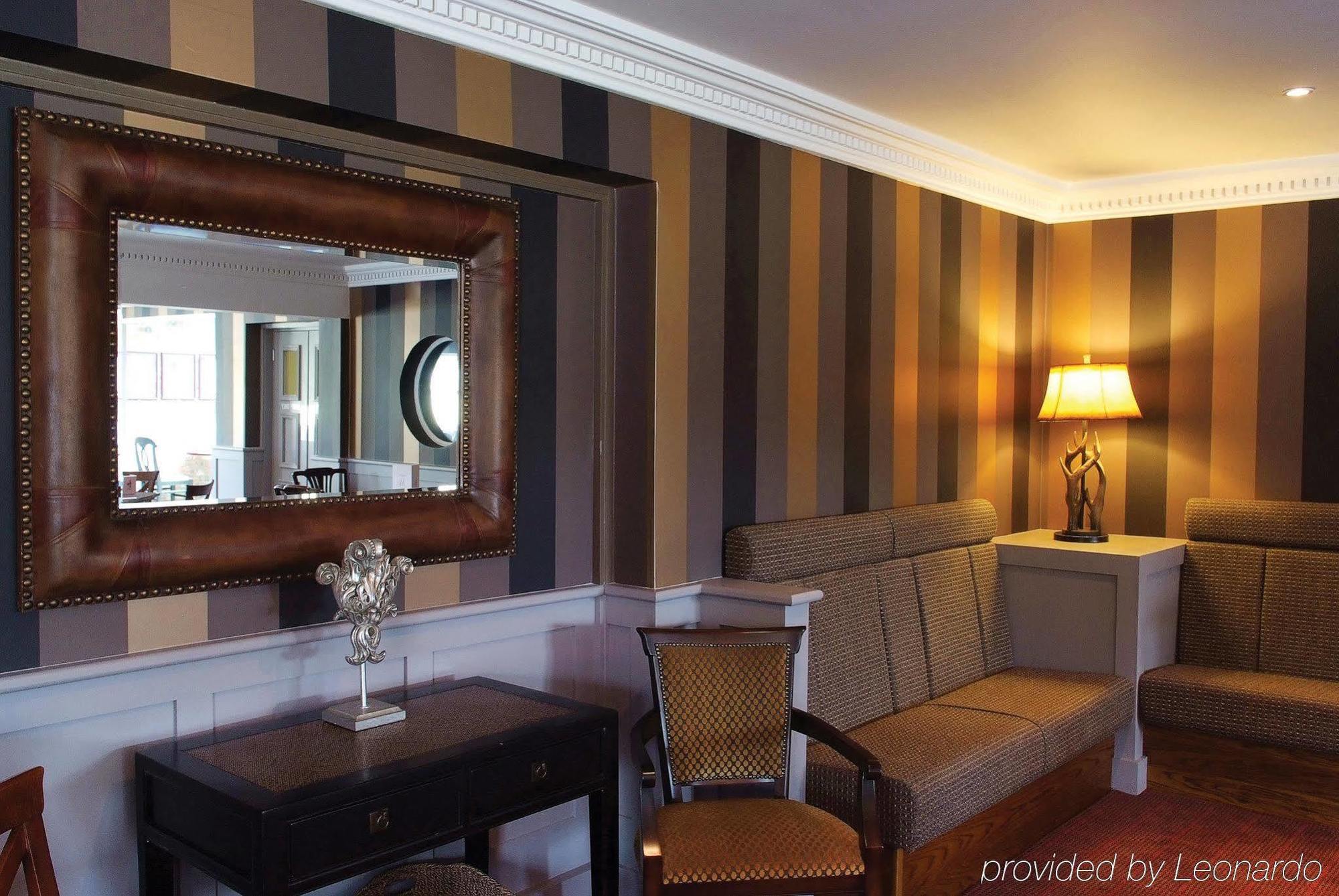 Honest Lawyer Hotel Durham Interior photo